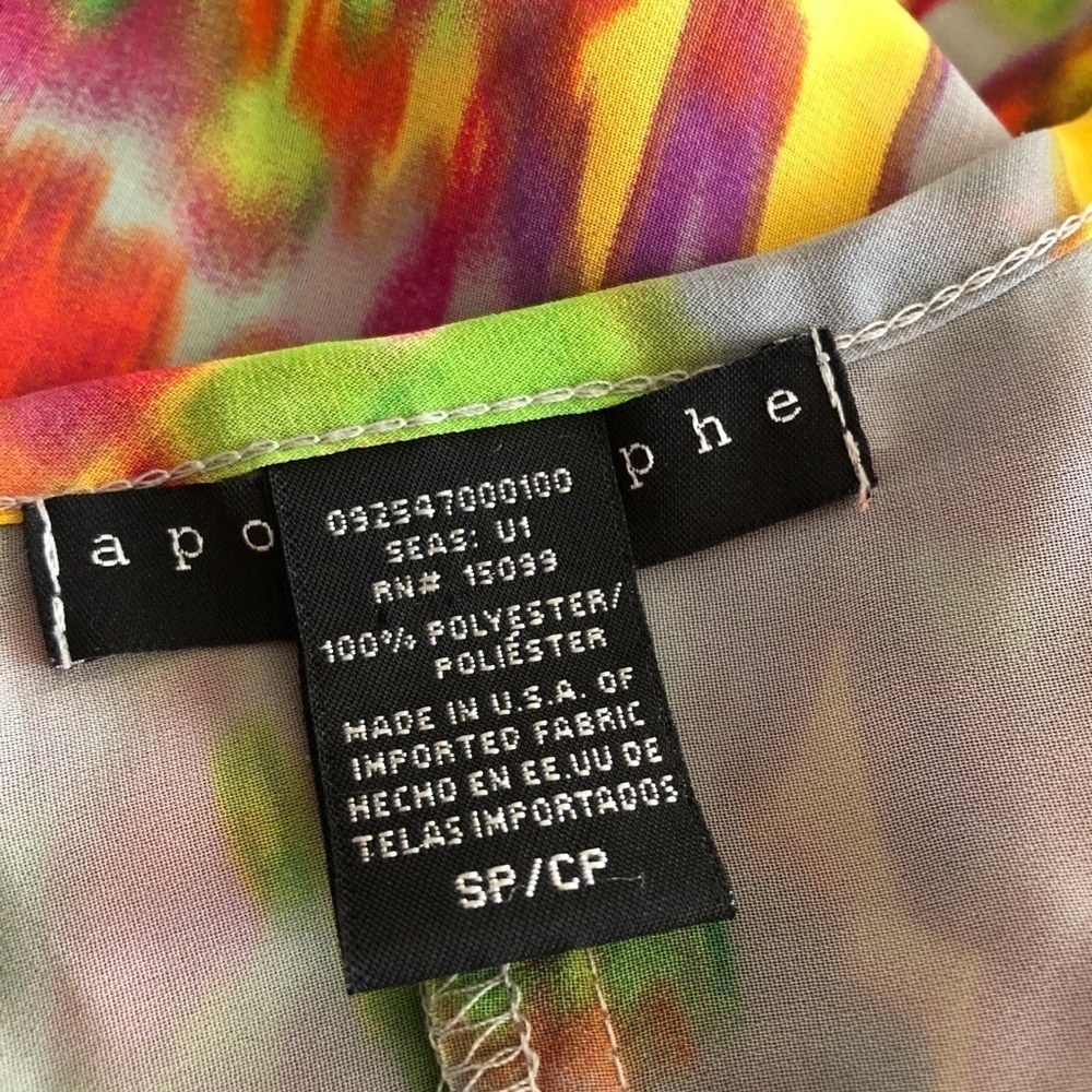 Apostrophe Sheer Tank - Picture 4 of 6